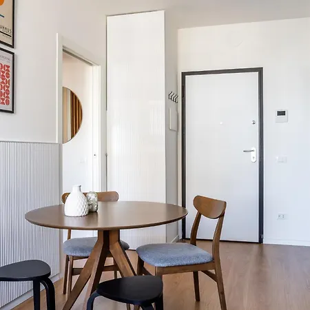 アパート New Flat Near Ieo And Olympic Village