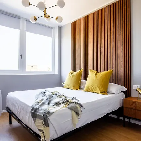 アパート New Flat Near Ieo And Olympic Village ミラノ
